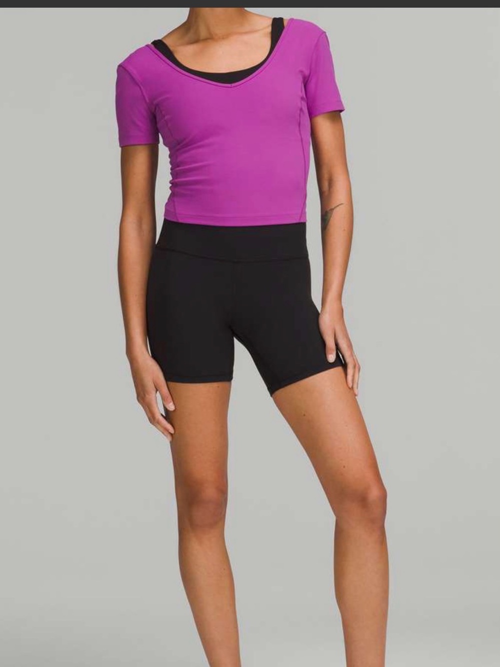 Lululemon Align T-Shirt Vivid Plum Purple SZ. 4 EUC